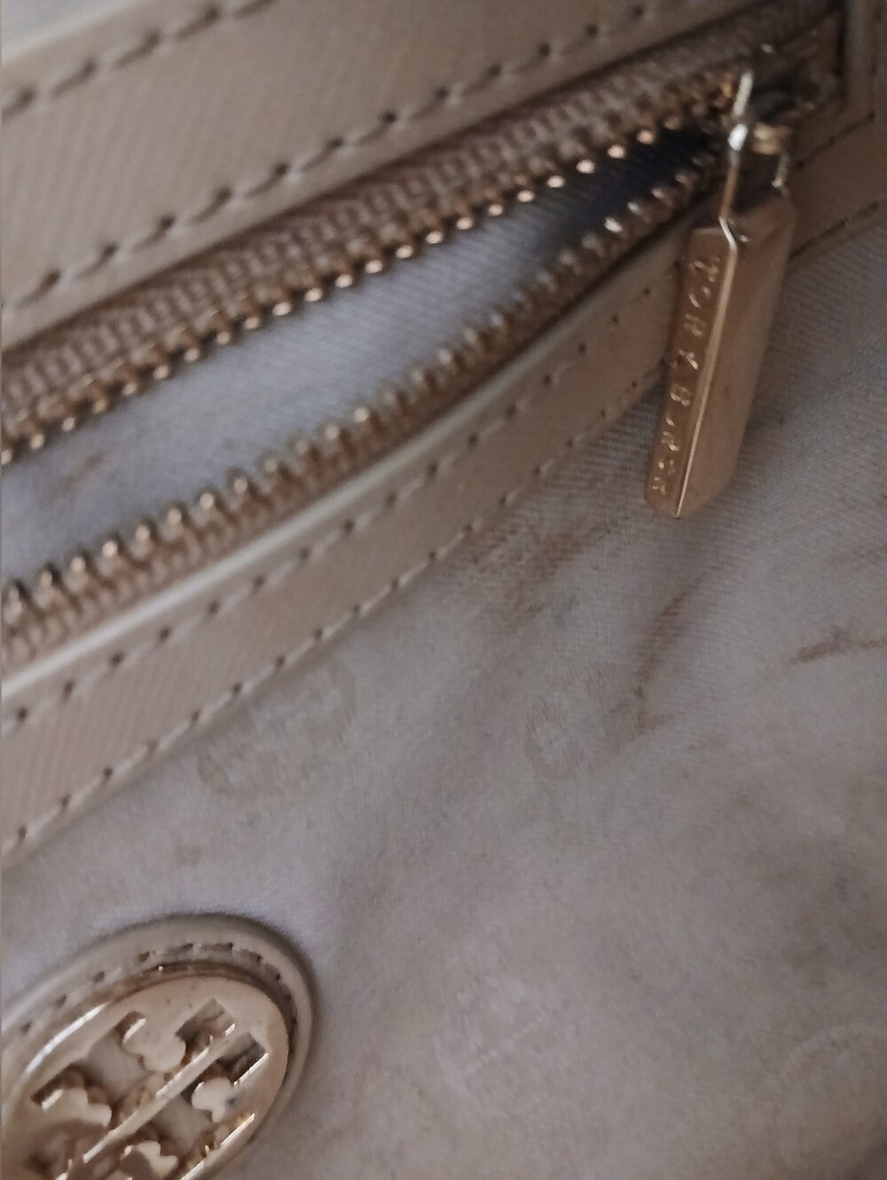 Tory Burch Artist Painted Leather Bag - Picture 10 of 12